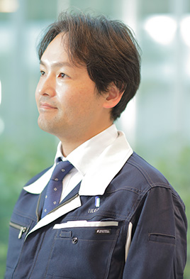 納冨 卓真