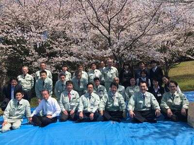 干尽公園にてお花見を行いました（1）