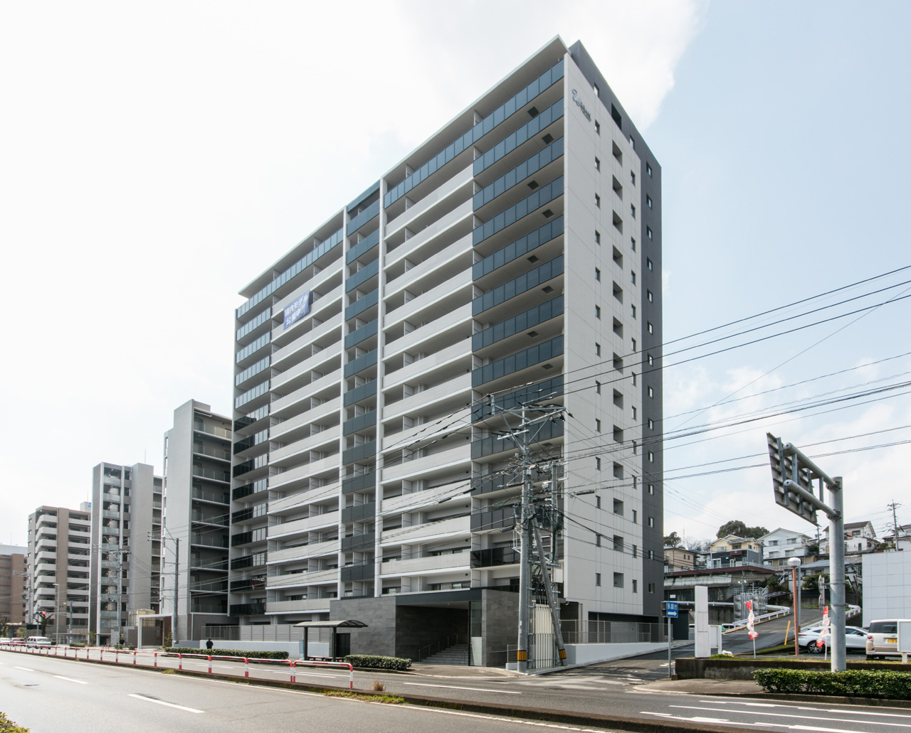 アーバンパレス諫早新築工事が竣工しました。