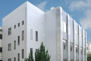 長崎大学グローバル教育・学生支援棟