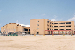 九州文化学園高等学校 体育館